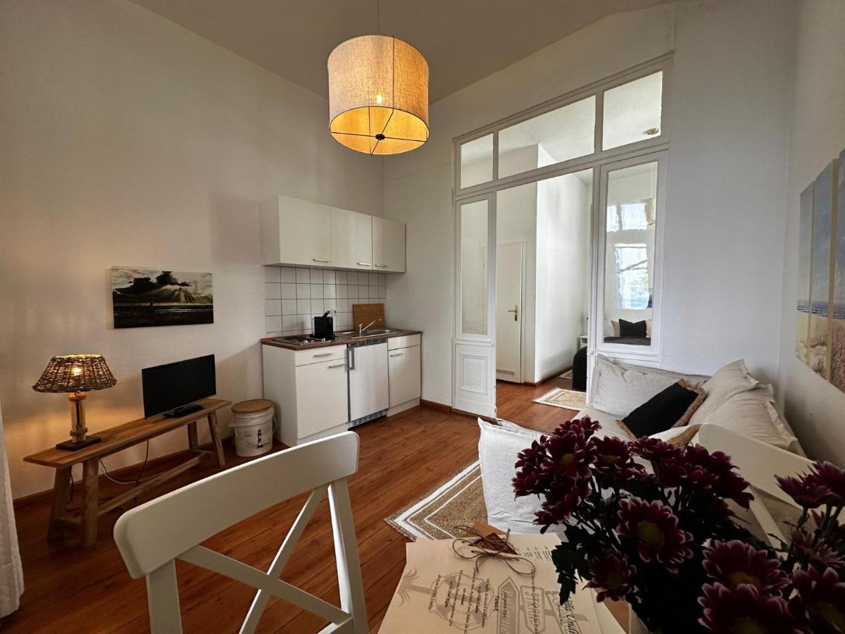 Undine Apartment *